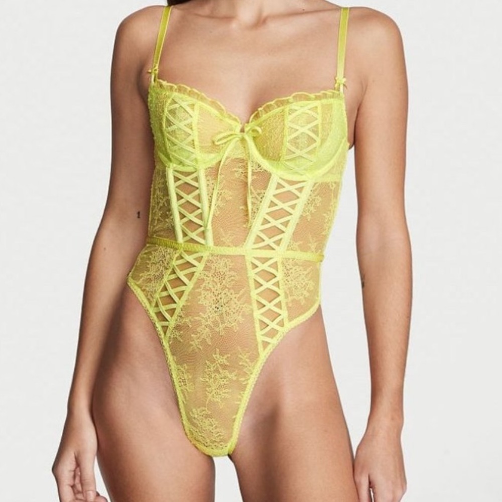 Victoria’s Secrets Wicked Unlined Lace-Up Teddy.  Size Large